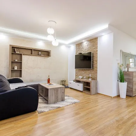 Shiny Apartament Belgrad